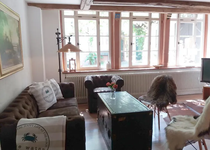 Appartement Historischer Adelshof Am Marktplatz, Atelier 70 M² *