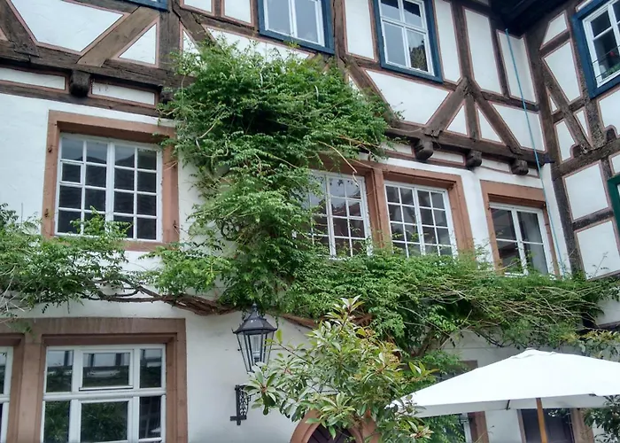 Historischer Adelshof Am Marktplatz, Atelier 70 M² *