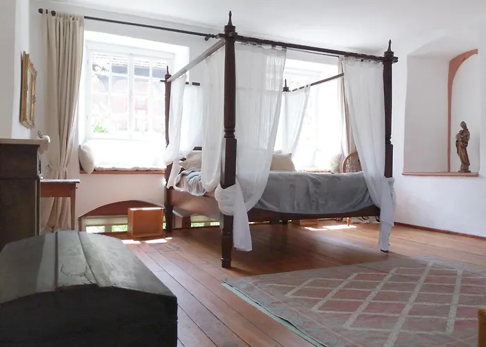 Historischer Adelshof Am Marktplatz, Atelier 70 M² Appartement *